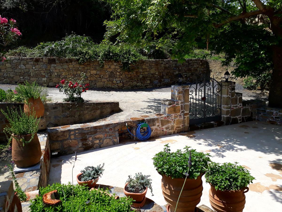 Traditional House Koukounara Kissamos Exterior photo